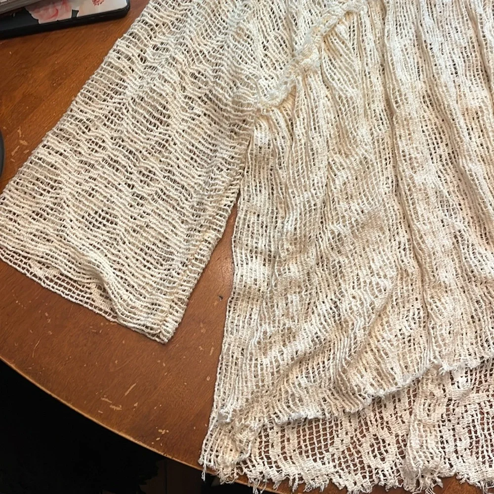 Free people lace oversized top - Picture 3 of 8